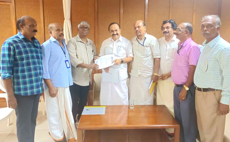 നോര്‍ക്കയിലെ താല്‍ക്കാലിക ഒഴിവുകളില്‍ പ്രവാസി സംവരണം ഏര്‍പ്പെടുത്തണം - പ്രവാസി ലീഗല്‍ സെല്‍
