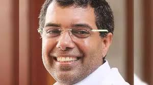 ഹജ് അപേക്ഷകര്‍ കോഴിക്കോട് വിമാനത്താവളത്തോട് വിടപറയുന്നു: മാറ്റത്തിന് അപേക്ഷിച്ചത് 3000 പേര്‍, 516 പേര്‍ക്ക് അവസരം നല്‍കുമെന്ന് ചെയര്‍മാന്‍