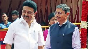 നിയമസഭ പാസാക്കിയ ബില്ലുകള്‍ പിടിച്ചു വെക്കുന്ന ഗവര്‍ണര്‍മാരുടെ നടപടിക്ക് സുപ്രീം കോടതി തടയിട്ടു
