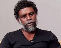 നടന്‍ വിനായകന്‍ പോലീസ് കസ്റ്റഡിയില്‍