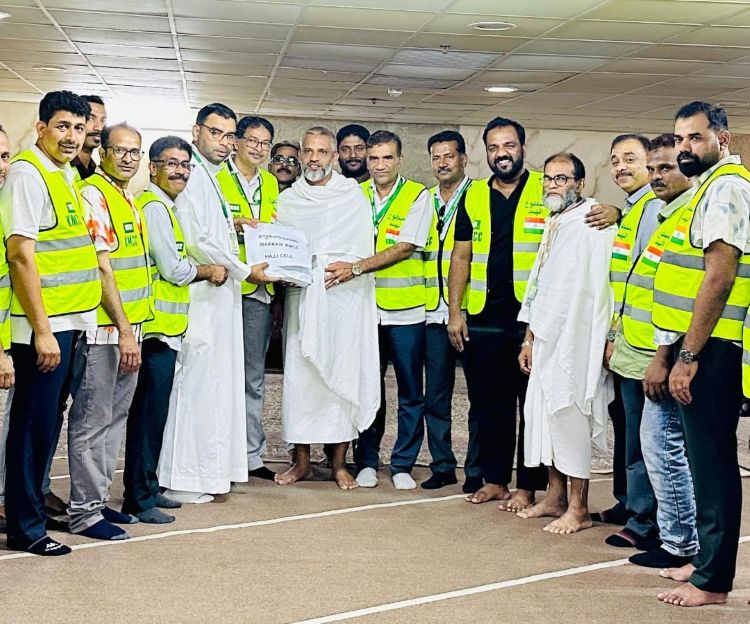  കേന്ദ്ര ഹജജ് കമ്മിറ്റി വഴി എത്തിയ ആദ്യ മലയാളി ഹജ്ജ് സംഘത്തിന് മക്കയില്‍ സ്വീകരണം