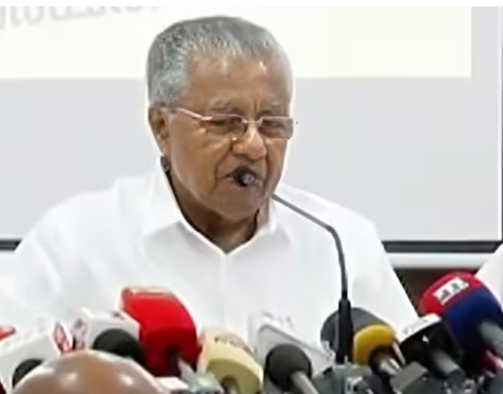 കേരളം നവകേരളം എന്ന സ്വപ്നത്തിലേക്ക് അടുത്തെന്ന് മുഖ്യമന്ത്രി