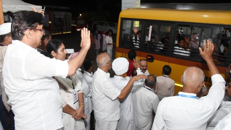 കരിപ്പൂര്‍ ഹജ്ജ് ക്യാമ്പിന് നാളെ പരിസമാപ്തി; അവസാന വിമാനം വ്യാഴം പുലര്‍ച്ചെ 1.5 ന്