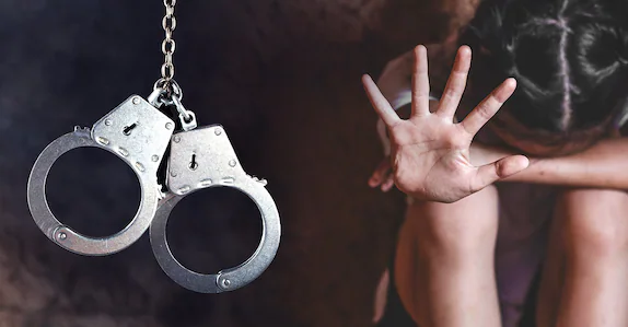 മൂന്നര വയസ്സുകാരിയെ പീഡിപ്പിച്ചത് അച്ഛന്റെ സഹോദരൻ ; കുറ്റം സമ്മതിച്ചു