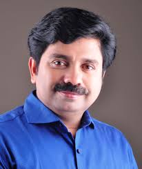 നിലമ്പൂരില്‍ ആര്യാടന്‍ ഷൗക്കത്ത് വിജയത്തിലേക്ക്