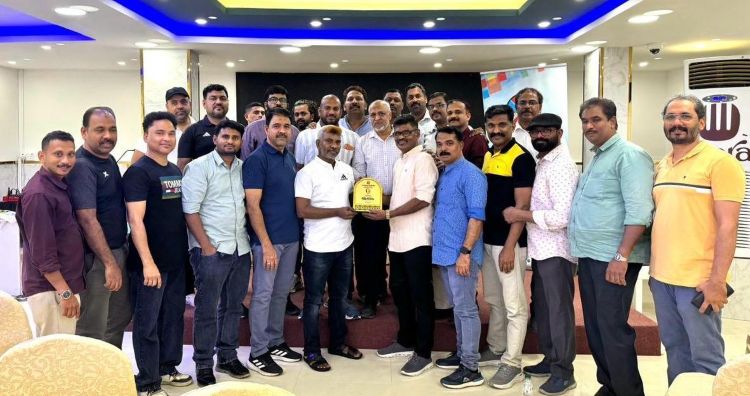 ജീവകാരുണ്യ പ്രവര്‍ത്തകന്‍ സിദ്ദീഖ് കല്യാണപുരക്ക് കൊണ്ടോട്ടി സെന്റര്‍ സ്വീകരണം നല്‍കി