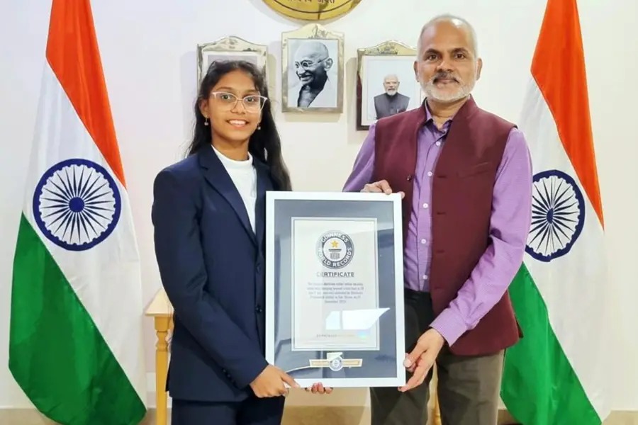 ഒമാനില്‍ മലയാളി വിദ്യാര്‍ഥിനി ഗിന്നസ് ബുക്കില്‍ ഇടം നേടി
