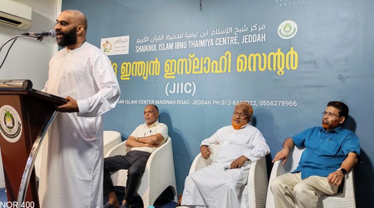 രഹസ്യമായി നന്മകള്‍ ചെയ്യുന്നതിലൂടെ കൂടുതല്‍  സൂക്ഷ്മതയുള്ളവനാകാനാവും - അഹമദ് സദാദ് മദനി