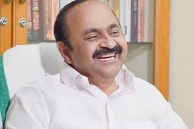 സതീശനെ ജനവാസത്തിലേക്ക് നയിച്ച് വോട്ടര്‍മാര്‍, തിളങ്ങുന്ന വിജയത്തിലേക്ക് യു.ഡി.എഫ് 