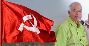 പയ്യന്നൂര്‍ വീണു: ചെങ്കോട്ടയില്‍ വിള്ളല്‍