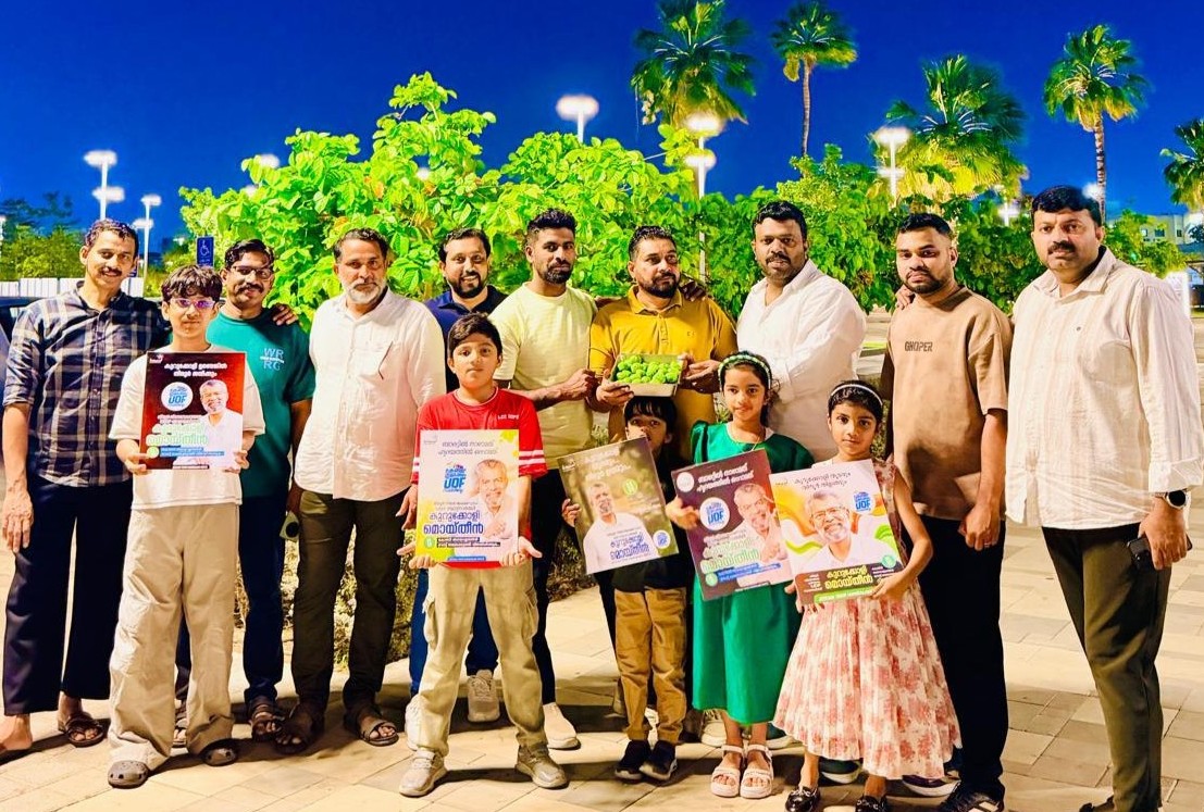പച്ച ലഡുവും പച്ച പായസവുമായി ജിദ്ദ തിരൂര്‍ കെ.എം.സി.സിയുടെ വിജയാഘോഷം