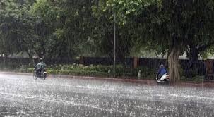സംസ്ഥാനത്ത് വേനല്‍മഴ അതിശക്തമാകുന്നു; ഇന്ന് ഏഴു ജില്ലകളില്‍ യെല്ലോ അലര്‍ട്ട്