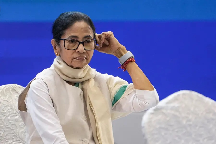 തൃണമൂല്‍ ഓര്‍മയില്‍ മറയുമോ... പാര്‍ട്ടി നേരിടുന്നത് വന്‍ പ്രതിസന്ധി