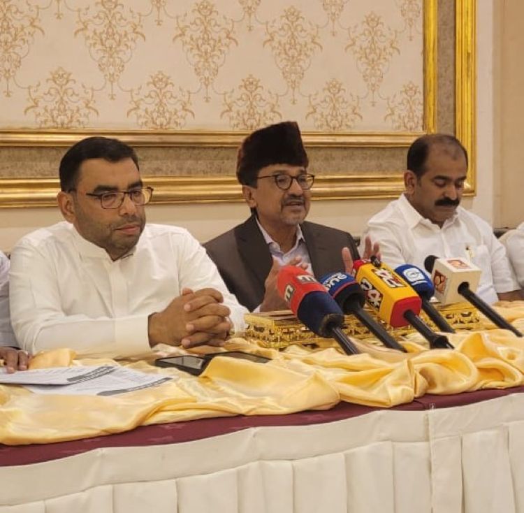 പാസ്‌പോര്‍ട്ട് പൗരത്വ രേഖയല്ലെന്ന നിലപാട് പ്രതിഷേധാര്‍ഹം - സാദിഖലി ശിഹാബ് തങ്ങള്‍